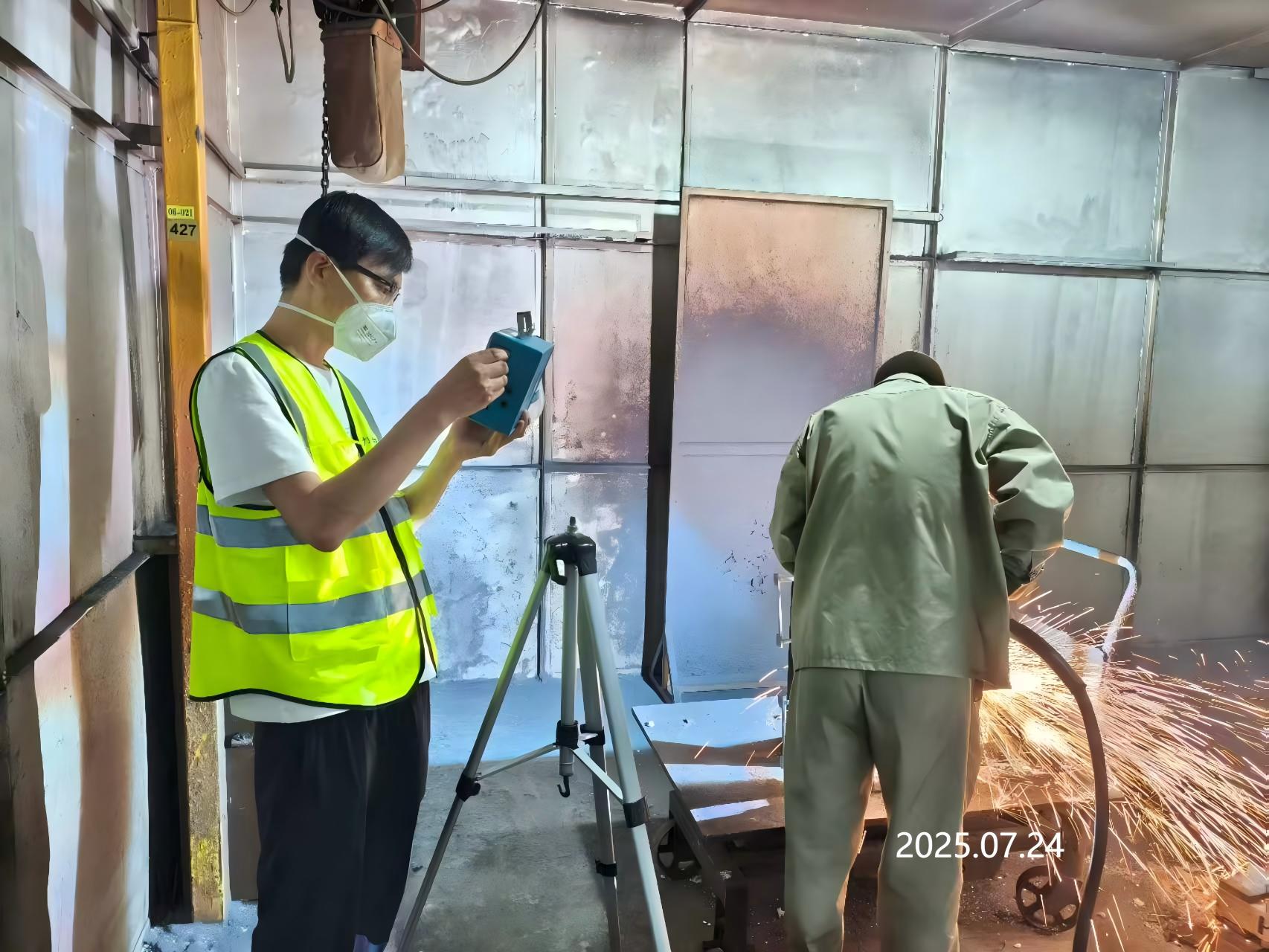 1765959077203415.jpg 采样.jpg